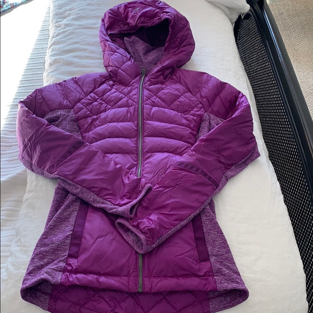 Size 4 lululemon coat